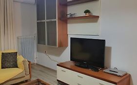 Beautiful Apartment In Veria